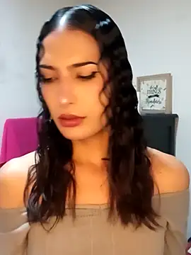 Lanna hott  online show from March 2025 12:58:01 PM