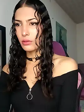 Lanna hott  online show from February 2026 12:28:01 PM