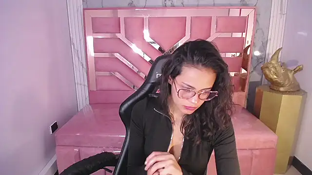 Tyna ch online show from January 2025 07:40:01 PM