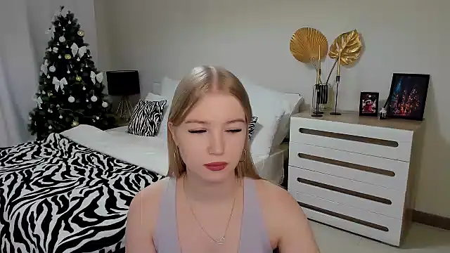 shy  lady online show from December 2024 05:02:01 AM