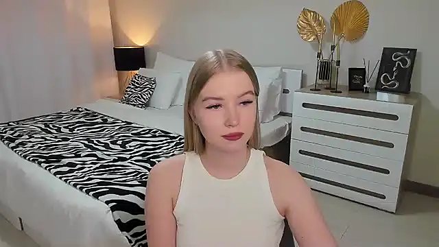 shy  lady online show from January 2025 06:20:02 PM