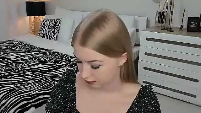 shy  lady online show from March 2025 06:12:02 PM