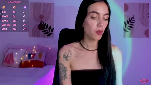 Snapshot of samy_lewis chatting on November 2025 03:54:01 AM samy lewis online show from November 2025 03:54:01 AM