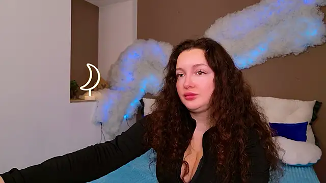 GloriNichols online show from November 2025 06:12:01 AM