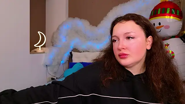 GloriNichols online show from December 2025 06:12:02 AM