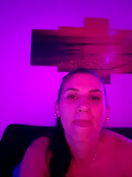 Snapshot of AbbyBaker222 chatting on February 2025 09:00:02 AM AbbyBaker222 online show from February 2025 09:00:02 AM