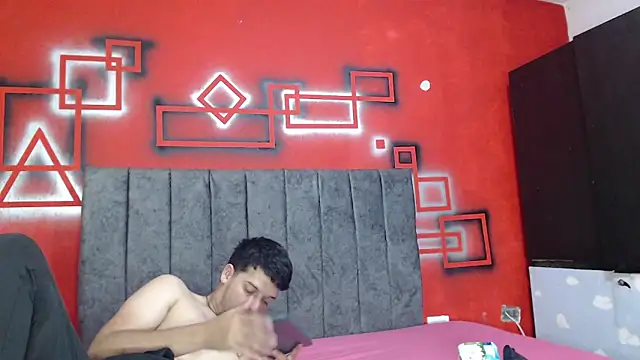 FerneyManti online show from February 2026 01:28:02 PM