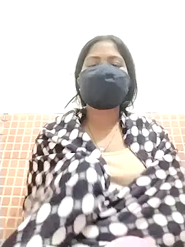 Snapshot of Sapna-80 chatting on December 2024 05:55:02 PM Sapna-80 online show from December 2024 05:55:02 PM