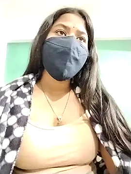 Snapshot of Sapna-80 chatting on December 2024 08:58:01 PM Sapna-80 online show from December 2024 08:58:01 PM