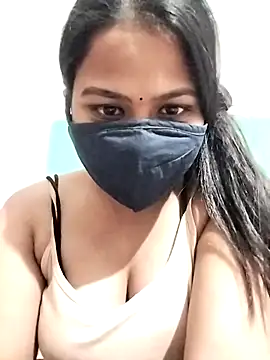 Snapshot of Sapna-80 chatting on February 2025 07:05:01 PM Sapna-80 online show from February 2025 07:05:01 PM