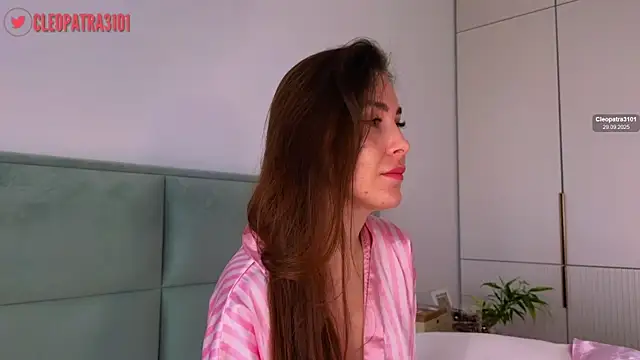 Snapshot of Cleopatra3101 chatting on September 2025 09:03:02 AM Cleopatra3101 online show from September 2025 09:03:02 AM