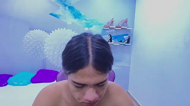 Snapshot of DEMI_LEED chatting on November 2025 12:37:02 PM DEMI LEED online show from November 2025 12:37:02 PM