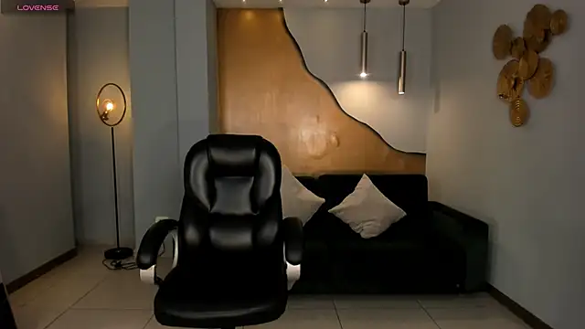 AbbyDalton online show from October 2025 05:57:02 PM