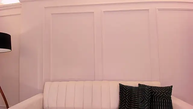 Snapshot of HannahJamesX chatting on December 2024 09:33:02 PM HannahJamesX online show from December 2024 09:33:02 PM