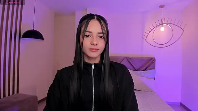 Snapshot of HannahJamesX chatting on September 2025 06:29:02 PM HannahJamesX online show from September 2025 06:29:02 PM