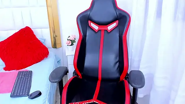 MadelineJackson online show from January 2025 04:59:01 AM