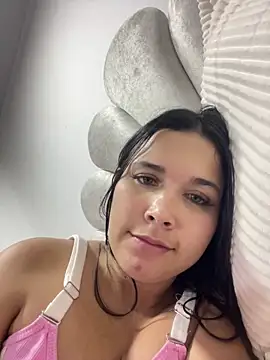 Snapshot of Hanna_Stanx chatting on January 2025 02:54:01 AM Hanna Stanx online show from January 2025 02:54:01 AM