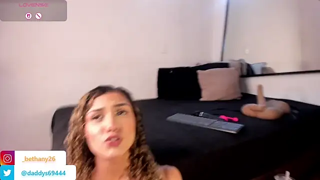 Daddysgirl1  online show from March 2026 10:27:02 PM