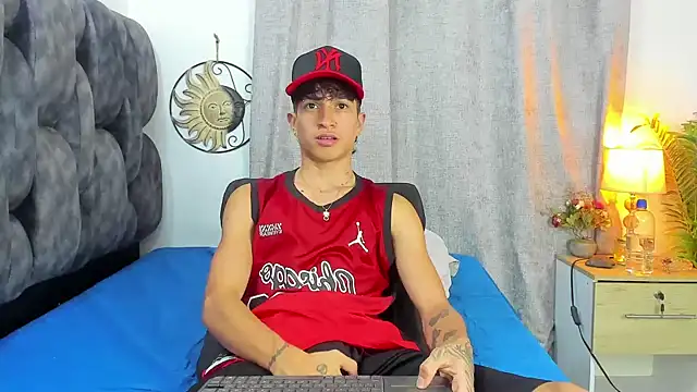  CamiloBass online show from April 2026 02:01:01 AM