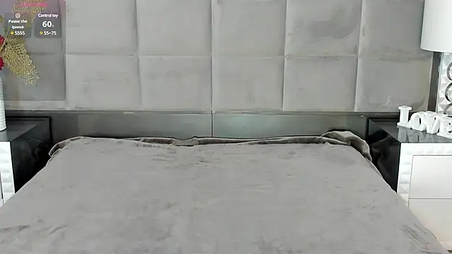 Snapshot of OliviaBurning chatting on March 2025 07:31:01 PM OliviaBurning online show from March 2025 07:31:01 PM