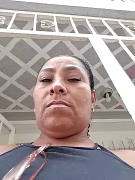 OliviaBurning online show from November 2025 07:35:02 PM