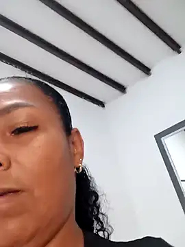 OliviaBurning online show from November 2025 07:32:02 PM