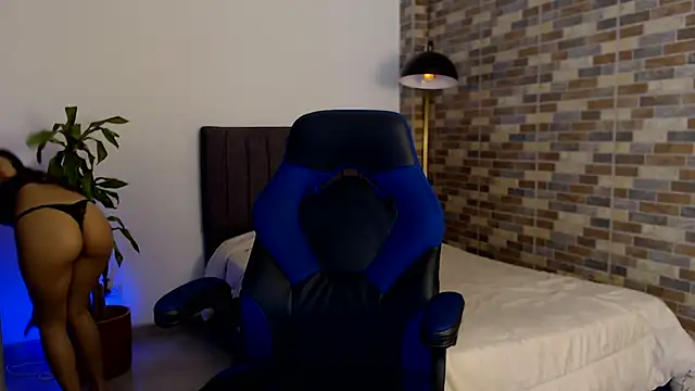 NicoleHaley online show from November 2025 08:50:02 AM