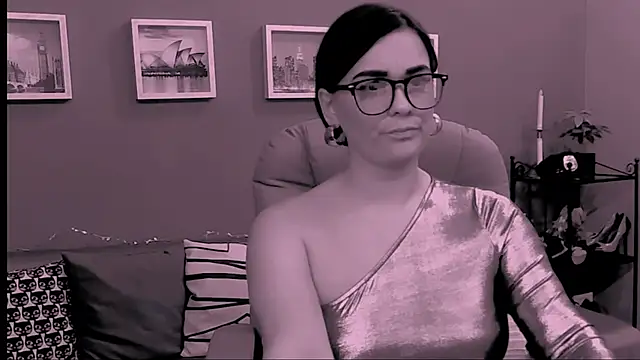 Snapshot of ChantalLion chatting on November 2025 11:42:02 PM ChantalLion online show from November 2025 11:42:02 PM