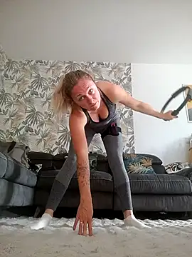 Snapshot of cassiehotsexy chatting on September 2025 08:07:01 AM cassiehotsexy online show from September 2025 08:07:01 AM