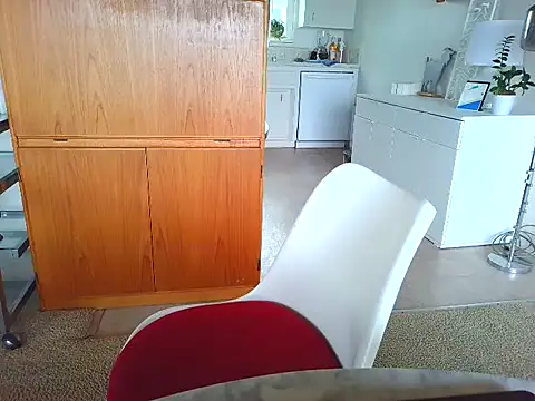 Snapshot of costanza7070 chatting on October 2025 04:46:01 PM costanza7070 online show from October 2025 04:46:01 PM