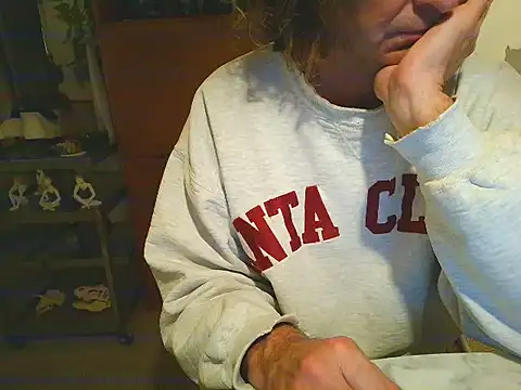 Snapshot of costanza7070 chatting on November 2025 06:02:02 AM costanza7070 online show from November 2025 06:02:02 AM