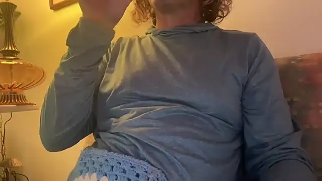 Snapshot of costanza7070 chatting on November 2025 06:57:02 AM costanza7070 online show from November 2025 06:57:02 AM