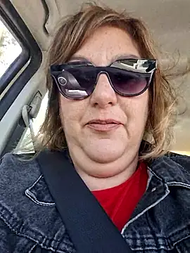 Snapshot of Mara-24 chatting on May 2026 01:54:02 PM Mara-24 online show from May 2026 01:54:02 PM