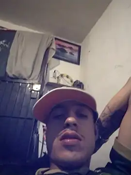 Snapshot of Gibbzmx chatting on November 2025 03:06:01 AM Gibbzmx online show from November 2025 03:06:01 AM