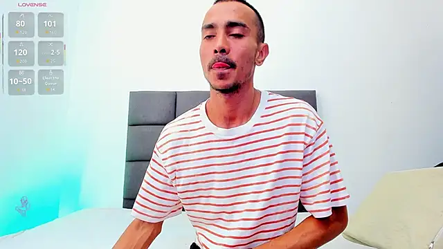 Snapshot of steven_hott8 chatting on January 2026 03:38:01 PM steven hott8 online show from January 2026 03:38:01 PM