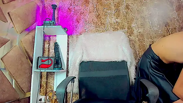 Snapshot of dirtycock2002 chatting on October 2025 07:06:02 AM dirtycock2002 online show from October 2025 07:06:02 AM