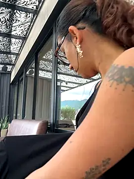 ValeriEvan online show from October 2025 02:15:01 PM