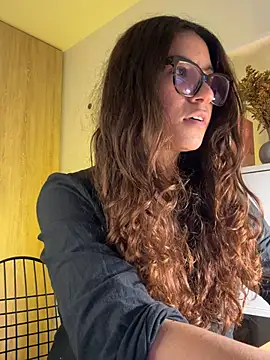 ValeriEvan online show from April 2026 07:14:01 PM