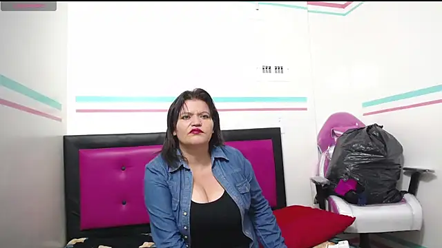 kambelroche online show from January 2026 12:11:01 PM