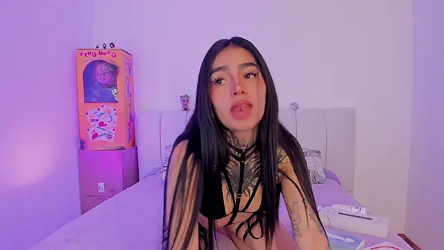 Snapshot of shadowcatt_ chatting on September 2025 03:46:02 PM shadowcatt online show from September 2025 03:46:02 PM