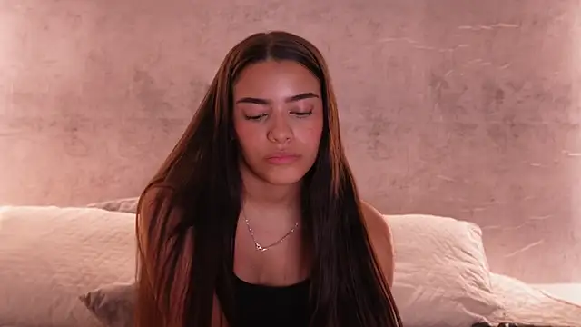 Nicky and Blake online show from December 2025 08:58:01 PM