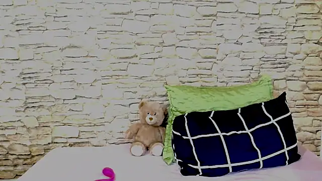 EbonyOlive69 online show from January 2026 05:27:02 PM