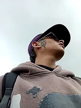 Snapshot of Cuervo_maniaco chatting on January 2025 05:15:02 PM Cuervo maniaco online show from January 2025 05:15:02 PM