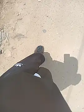 Snapshot of Cuervo_maniaco chatting on February 2025 04:24:02 PM Cuervo maniaco online show from February 2025 04:24:02 PM