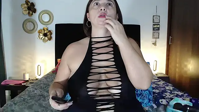 TatianaMonteross online show from November 2025 05:17:02 AM