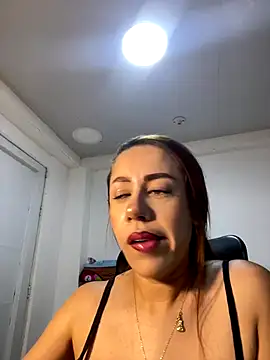 AnnbellaRosse online show from December 2025 09:13:02 PM