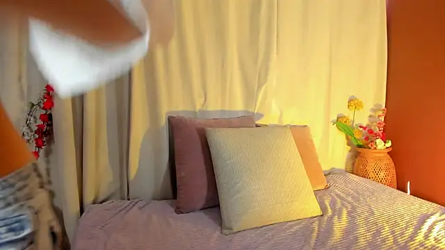 Snapshot of wini_fer chatting on November 2025 12:59:02 PM wini fer online show from November 2025 12:59:02 PM