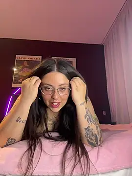 Mizztikaa online show from November 2025 11:16:01 PM