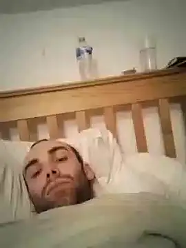 Snapshot of DrbigdickUK chatting on January 2025 08:53:02 PM DrbigdickUK online show from January 2025 08:53:02 PM