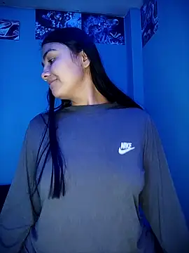 Nahiara velez online show from October 2025 11:03:02 PM